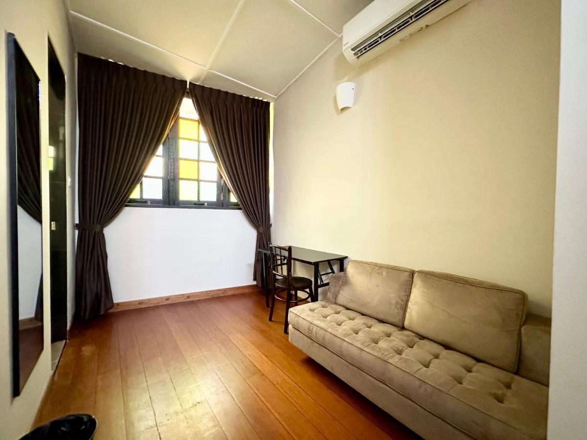 Madras Inn 58-1 Private Bathroom George Town Bagian luar foto