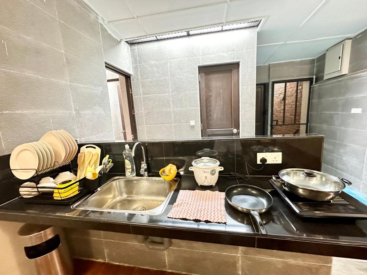 Madras Inn 58-1 Private Bathroom George Town Bagian luar foto
